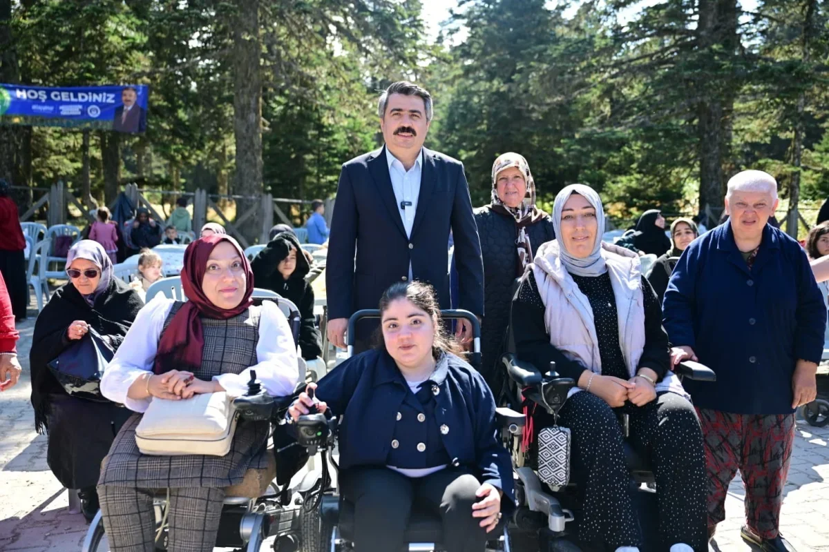 Teleferikle Uludağ Turu: Yıldırım'da 10 bin kadın ağırlandı