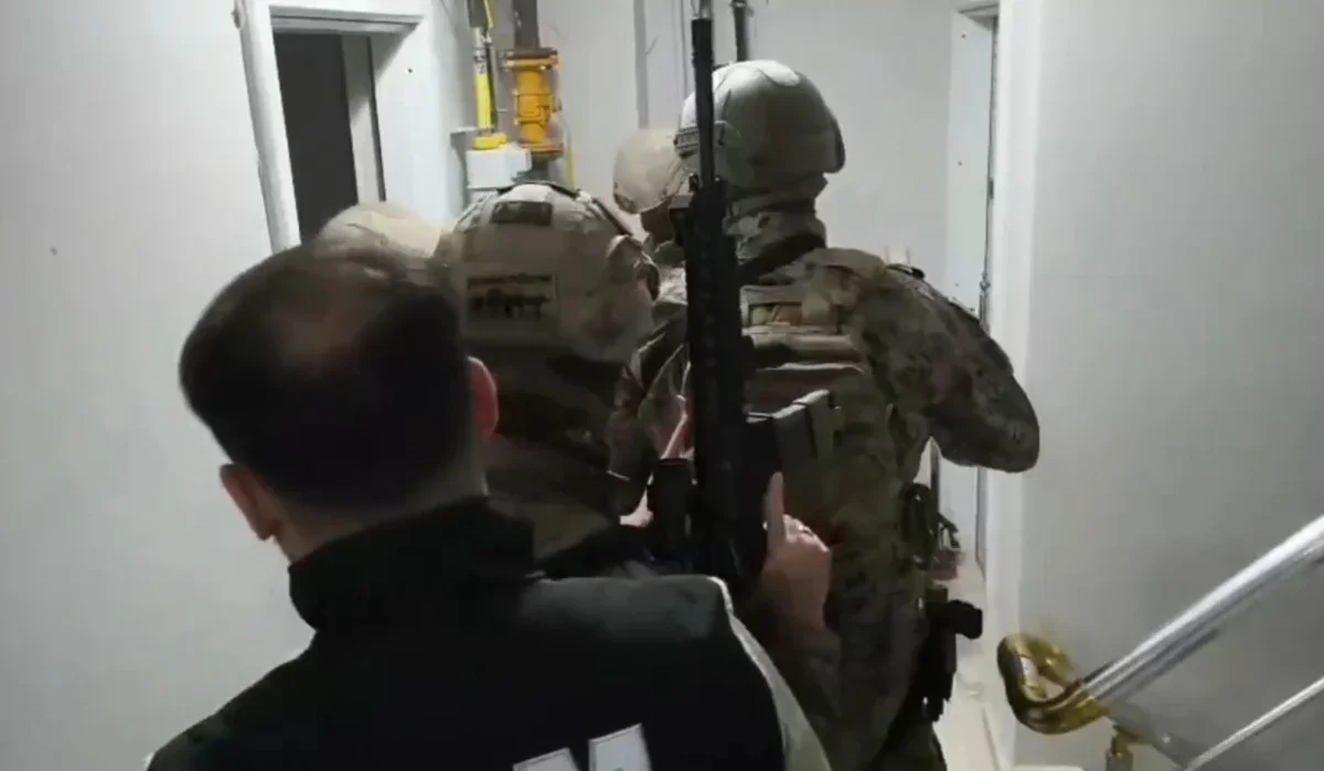 Tekirdağ merkezli suç operasyonunda 8 şüpheli tutuklandı