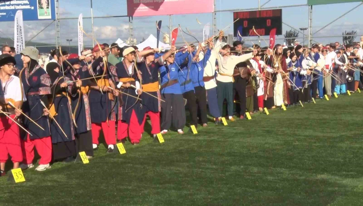 Ümraniye Puta Yarışması'nda 650 sporcu ok attı