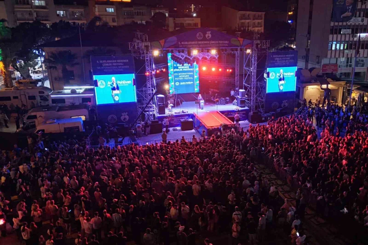 Menemen Çömlek Festivali'nde 45 ülkeden ustalar yarıştı