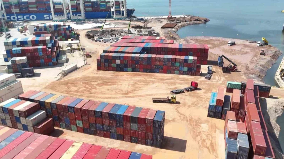 Safiport Derince'de 1,2 milyon metrekareye çıktı: Trafik tepkisi