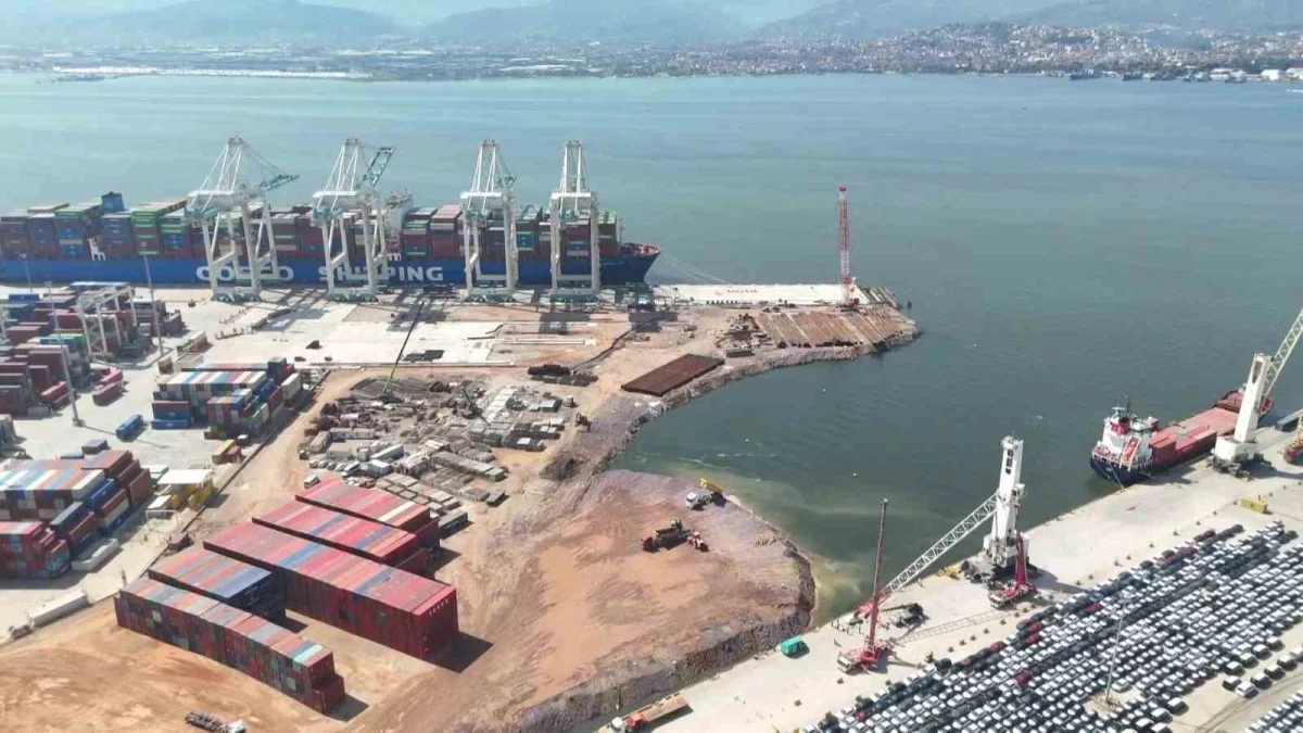 Safiport Derince'de 1,2 milyon metrekareye çıktı: Trafik tepkisi