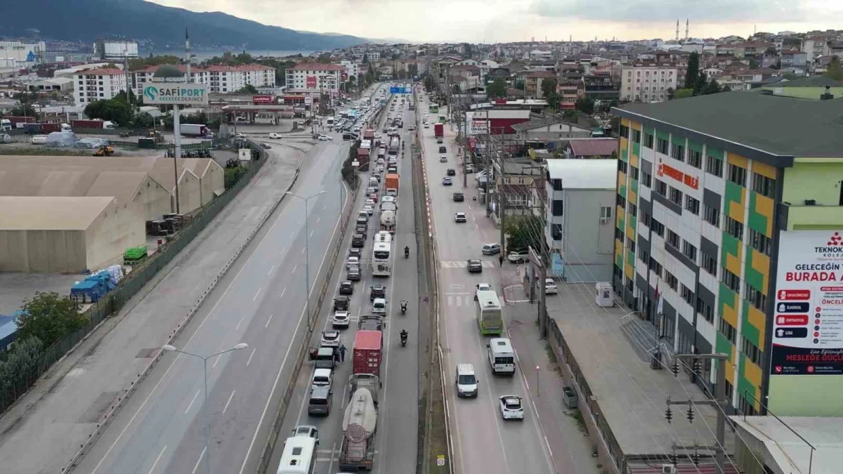 Safiport Derince'de 1,2 milyon metrekareye çıktı: Trafik tepkisi