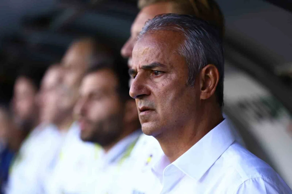 Fenerbahçe-Eyüpspor maçında İsmail Kartal'dan 3 değişiklik