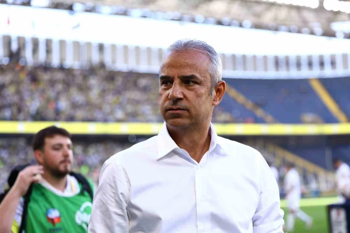 Fenerbahçe-Eyüpspor maçında İsmail Kartal'dan 3 değişiklik