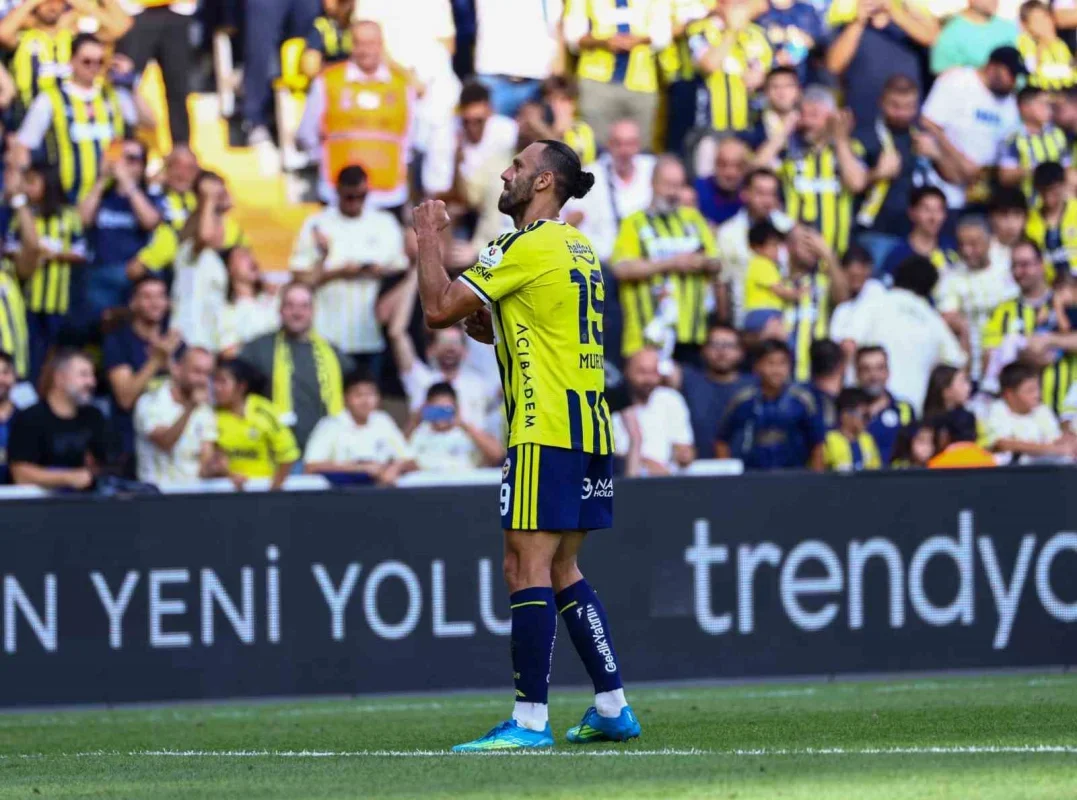 Fenerbahçe-Eyüpspor maçında ilk yarı: Sarı-lacivertliler 5-0 önde