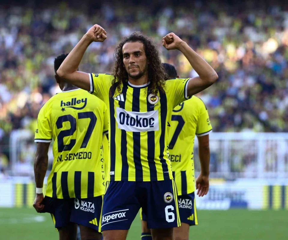 Fenerbahçe-Eyüpspor maçında ilk yarı: Sarı-lacivertliler 5-0 önde