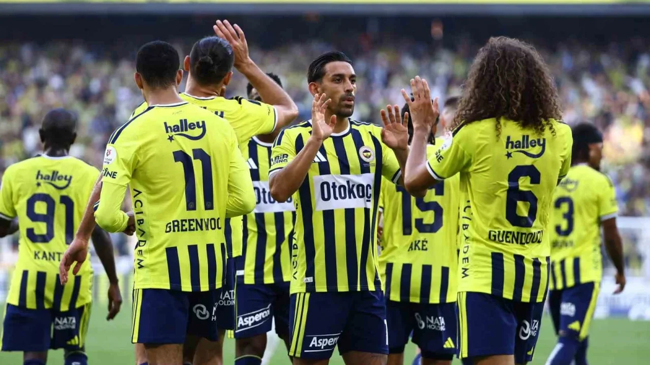 Fenerbahçe'den Eyüpspor'a 8-0: Tarihinin en farklı galibiyeti