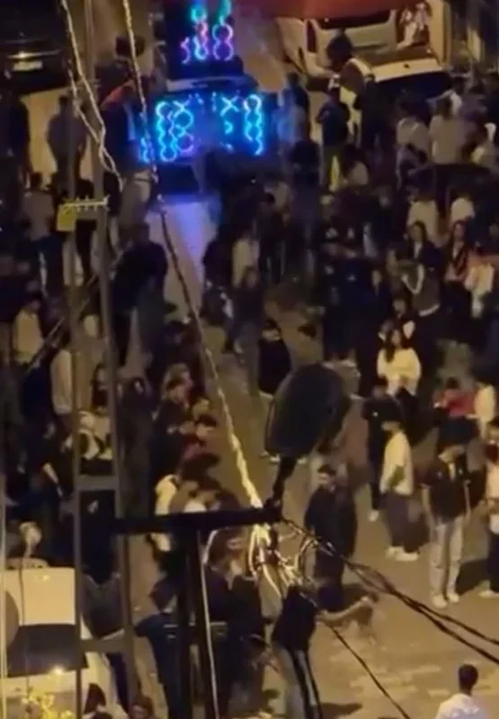 Esenyurt'ta asker eğlencesi kavgası: Silah ve bıçakla 2 yaralı