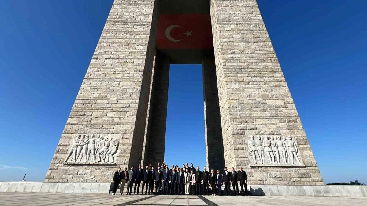 Mustafa Elitaş'tan Çanakkale'de Terörsüz Türkiye mesajı