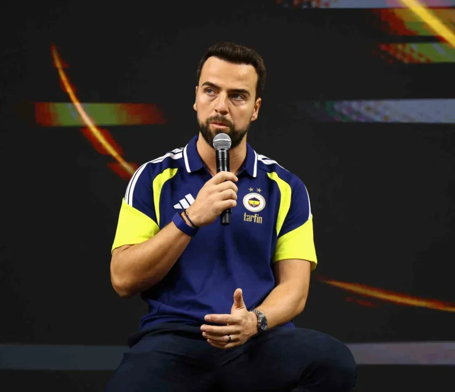 39. Erkekler Cumhurbaşkanlığı Kupası'nda Fenerbahçe-Beşiktaş derbisi