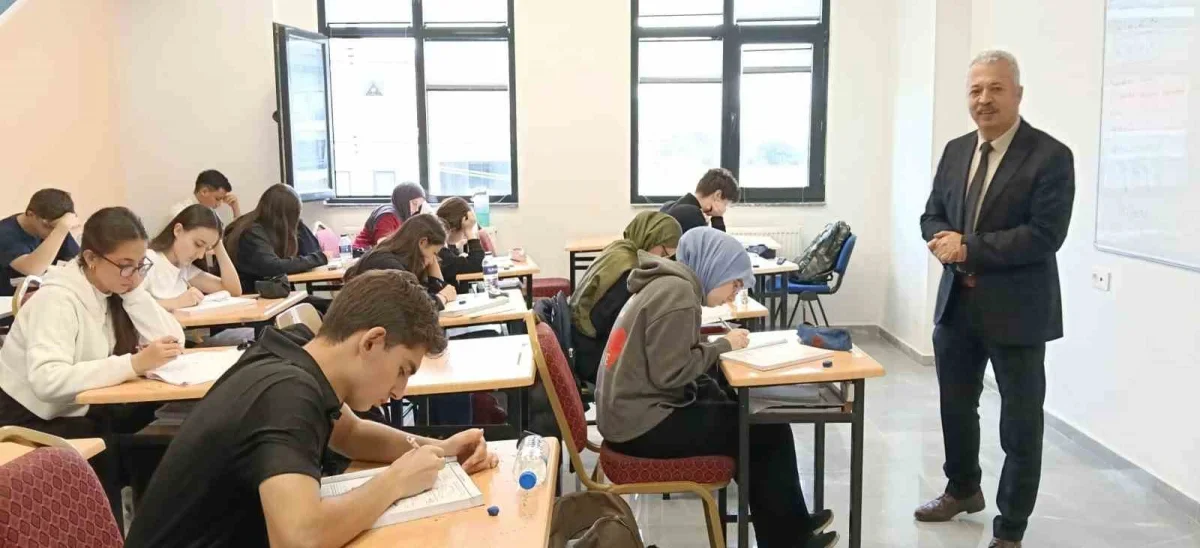 Yenişehir Halk Eğitim Merkezi kurslarıyla üniversite başarısı