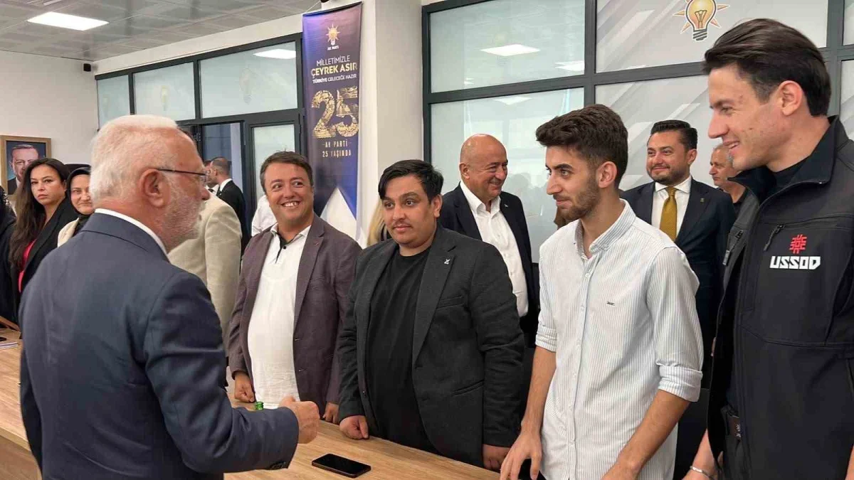Mustafa Elitaş: Terörsüz Türkiye yasasından kimler yararlanacak?