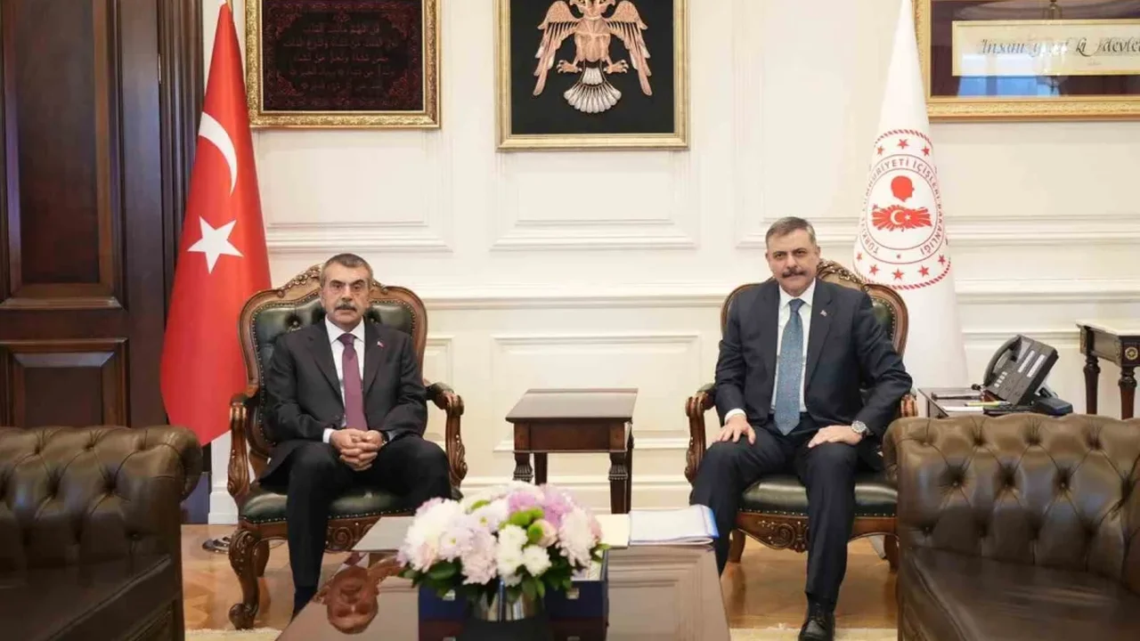 Okul güvenliği için 31 bin bahçe görevlisi istihdam edildi
