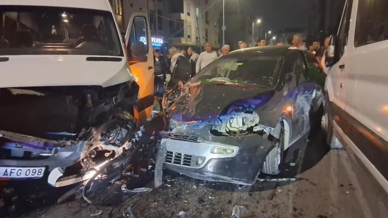 Çerkezköy'de alkollü sürücünün karıştığı kaza güvenlik kamerasında