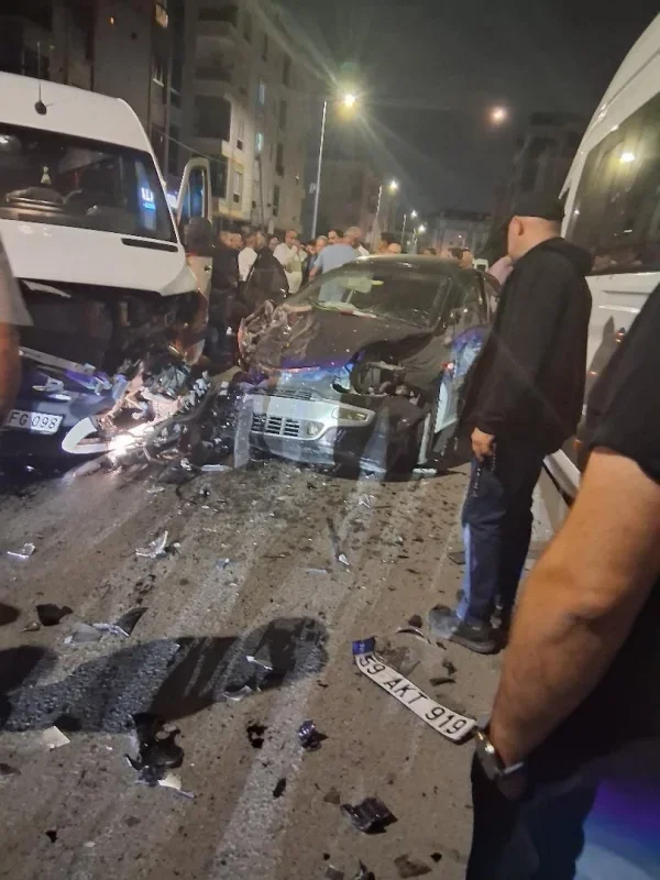 Çerkezköy'de alkollü sürücünün karıştığı kaza güvenlik kamerasında