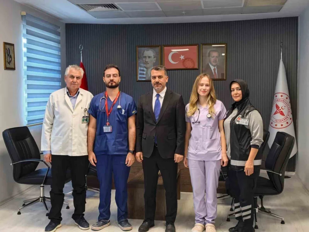İnegöl Devlet Hastanesi'nde doğan iki doktor görevde