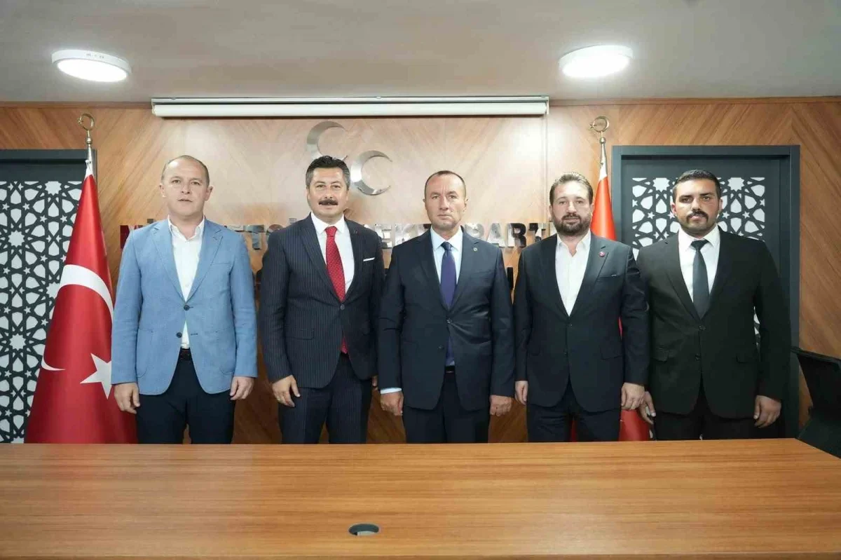 Ercan Özel'den MHP Bursa'ya ziyaret: Yenişehir için ortak akıl