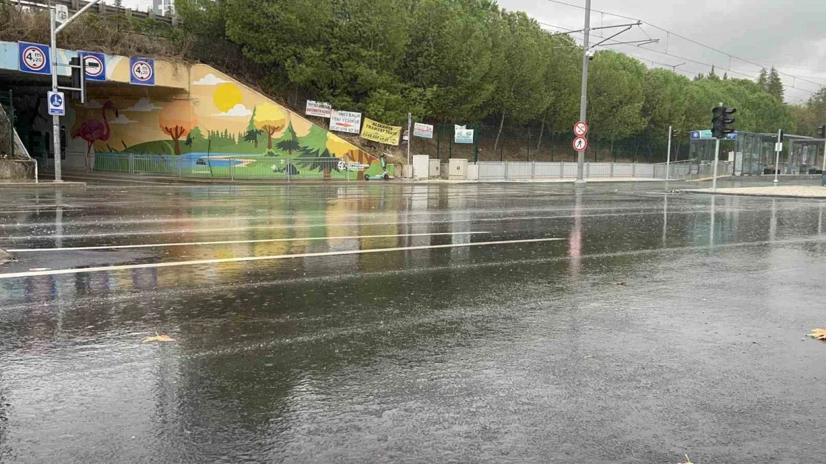 Kocaeli'de sağanak: Yağış Çarşamba akşamı etkisini kaybedecek