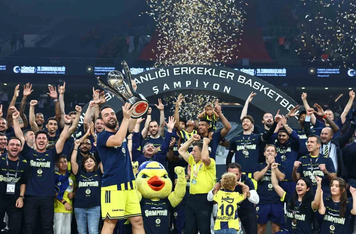 Fenerbahçe, Cumhurbaşkanlığı Kupası'nı 9. kez kazandı