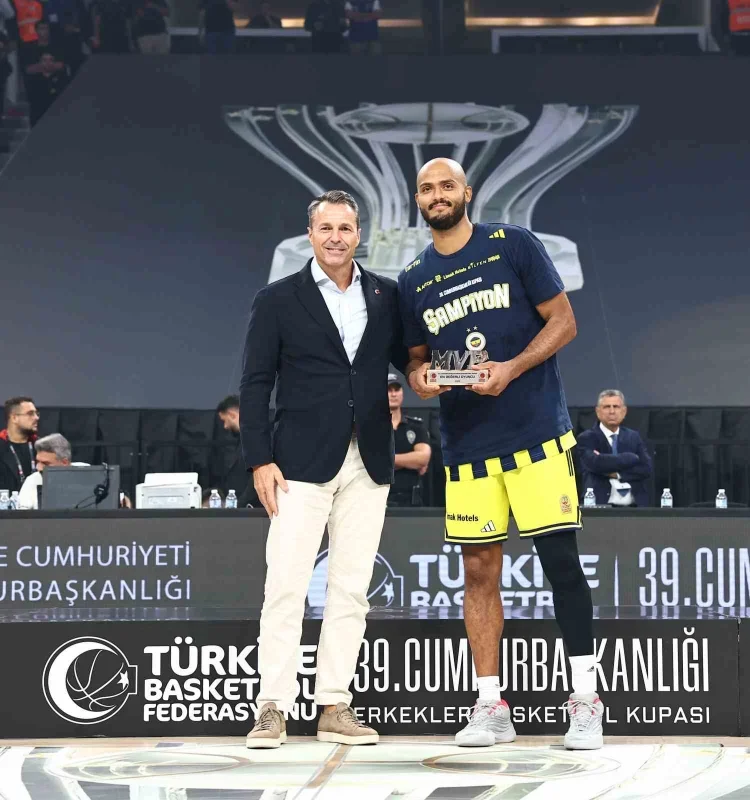 Fenerbahçe, Cumhurbaşkanlığı Kupası'nı 9. kez kazandı