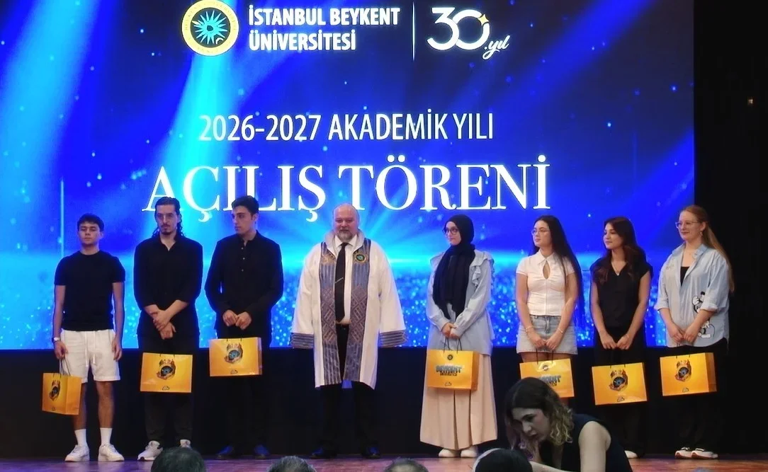 İstanbul Beykent Üniversitesi 2026-2027 yılına törenle başladı