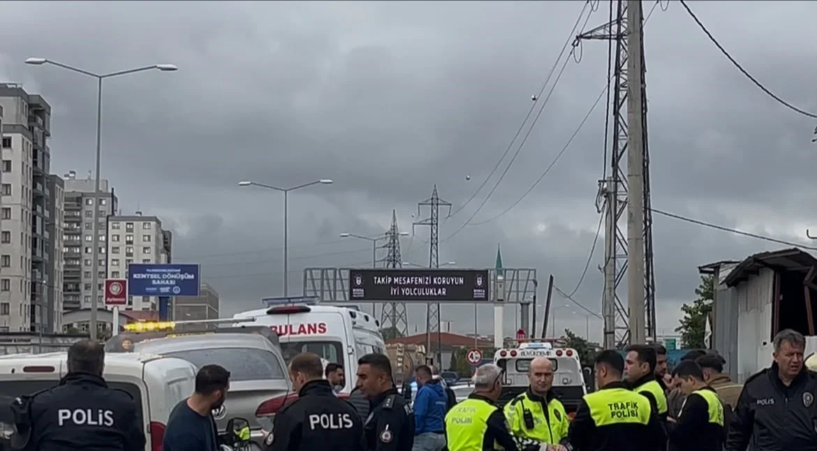 Bursa Yıldırım'da elektrikli bisiklet kazası kamerada: 1 ölü