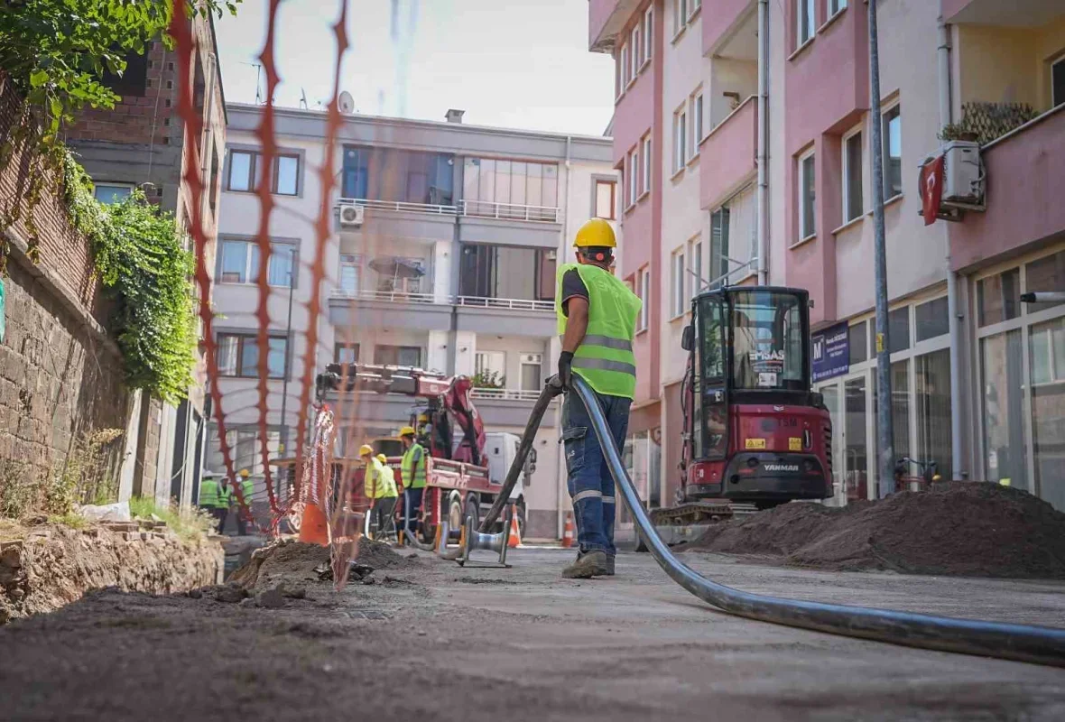 UEDAŞ'tan Güney Marmara'da 158 noktada enerji altyapı yatırımı
