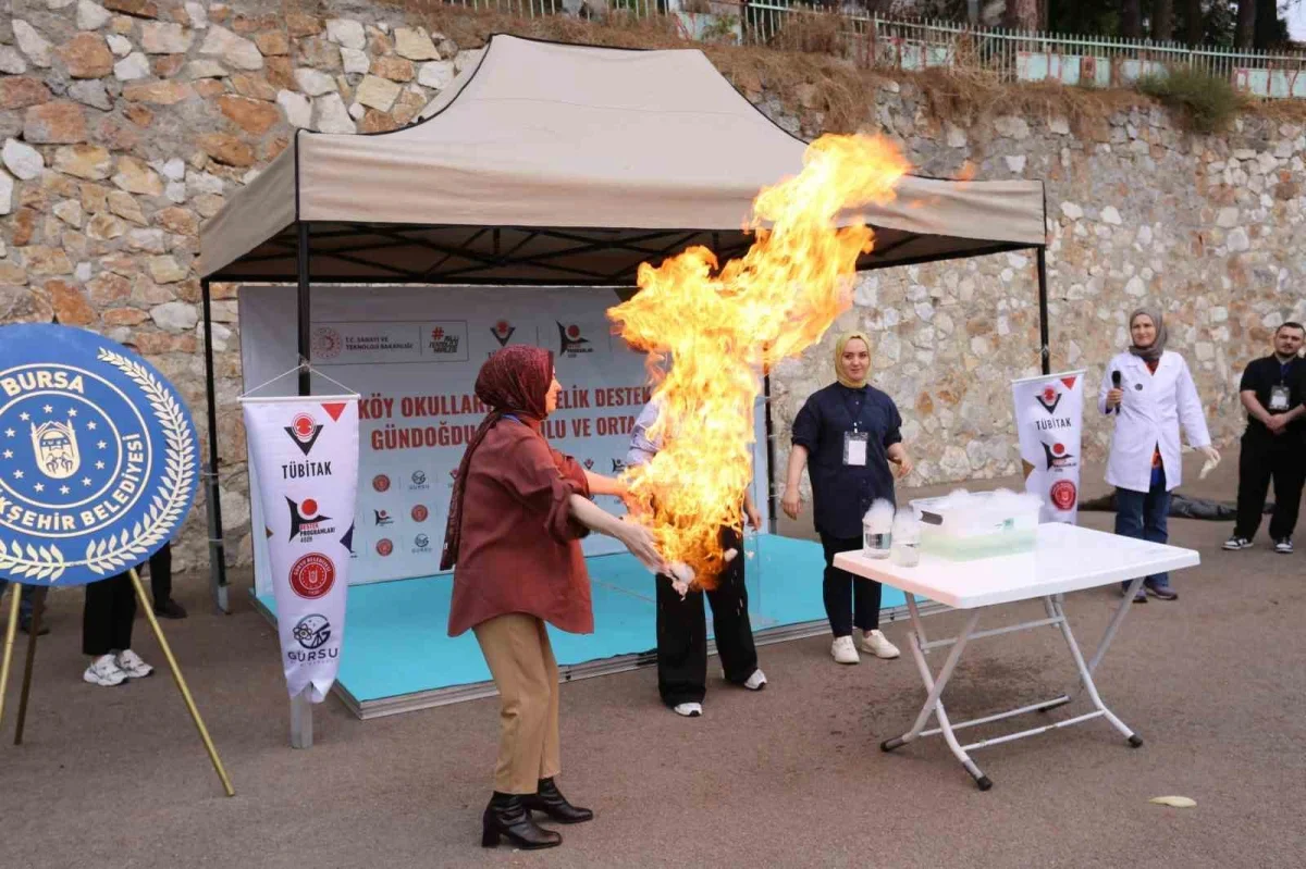 Gürsu Belediyesi köy okulunda STEAM ve robotik eğitimi verdi