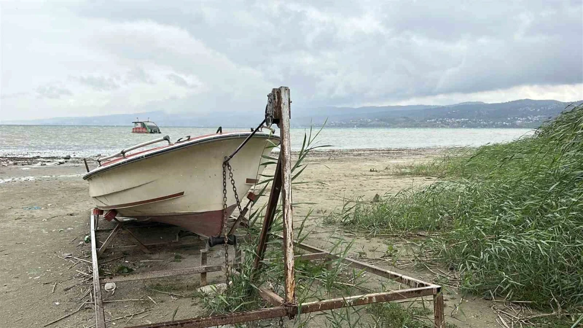 Sapanca Gölü su seviyesi yağışlara rağmen 29,56 metreye indi