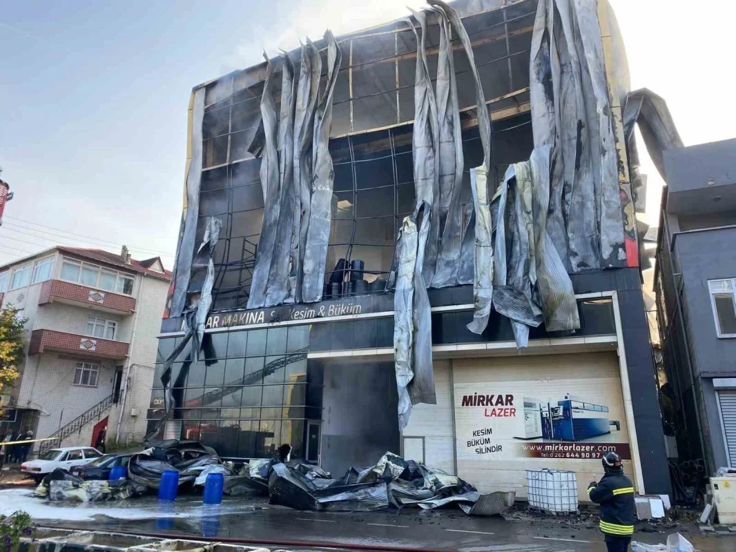 Dilovası fabrika yangını davasında belediyede keşif gerginliği