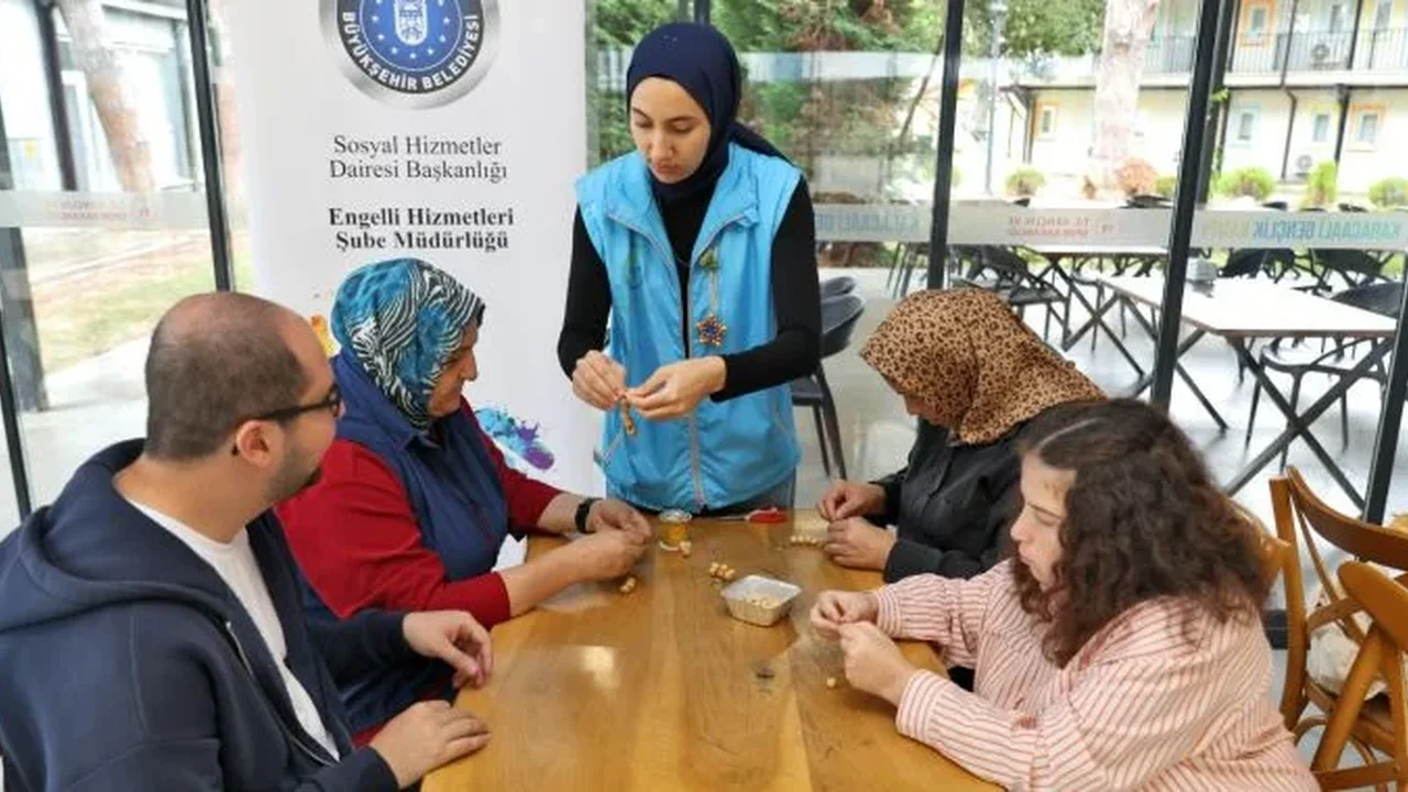 Gemlik Karacaali'de özel gereksinimli gençlere 5 günlük kamp
