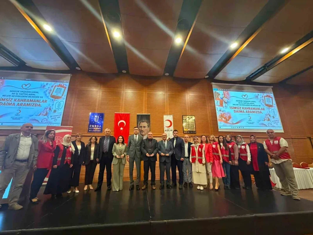 Bursa'da Okulumda KANpanya Var ile 18 bin 67 ünite kan bağışı