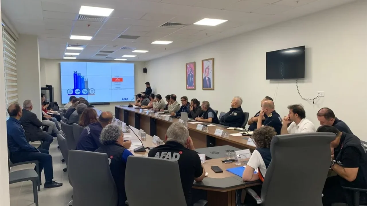 Tekirdağ'da 7.5 büyüklüğünde deprem tatbikatı için hazırlık