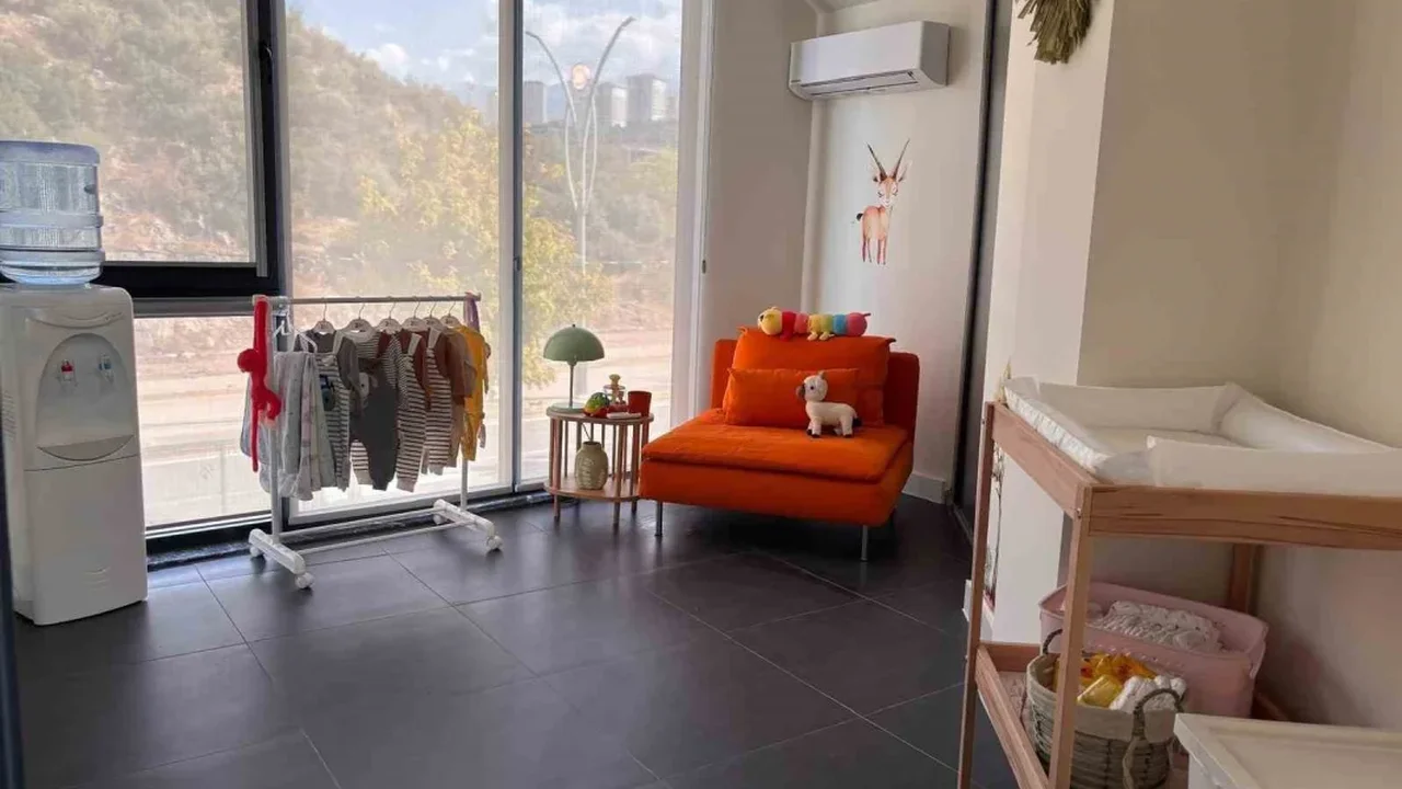 Anne Dostu Showroom Bursa'da Koçaslanlar Kestel'de açıldı