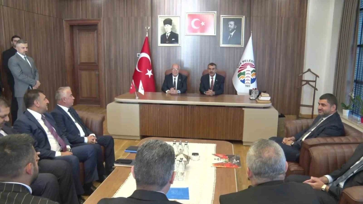 Yusuf Tekin: Eğitim kurumları dünyayla rekabet edebilir