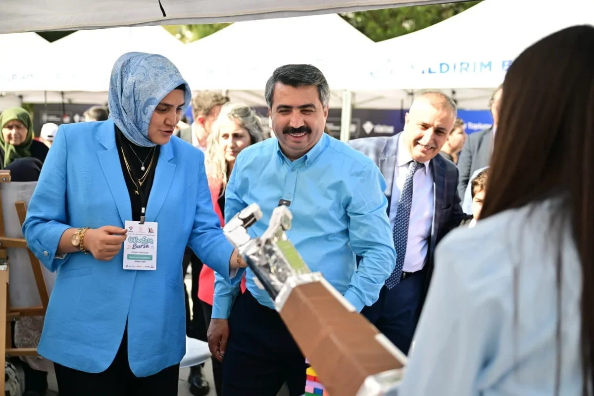 Bursa BilimFest Yıldırım'da bilim ve teknoloji meraklılarını buluşturdu