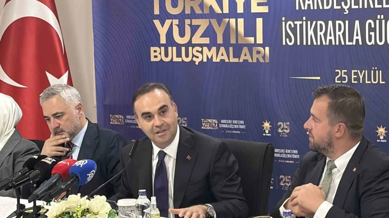 Bakan Kacır: İHA pazarının üçte ikisi Türkiye'nin elinde