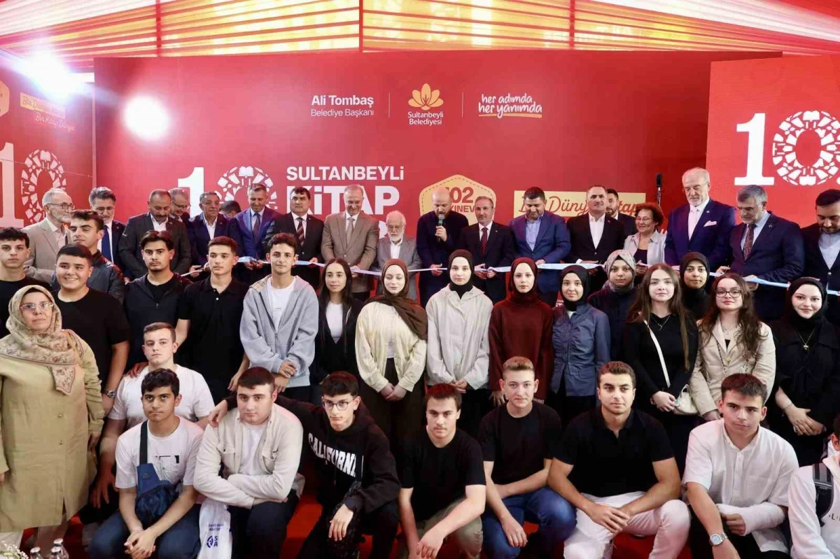 Sultanbeyli Kitap Fuarı 10'uncu kez İstanbul'da kapılarını açtı