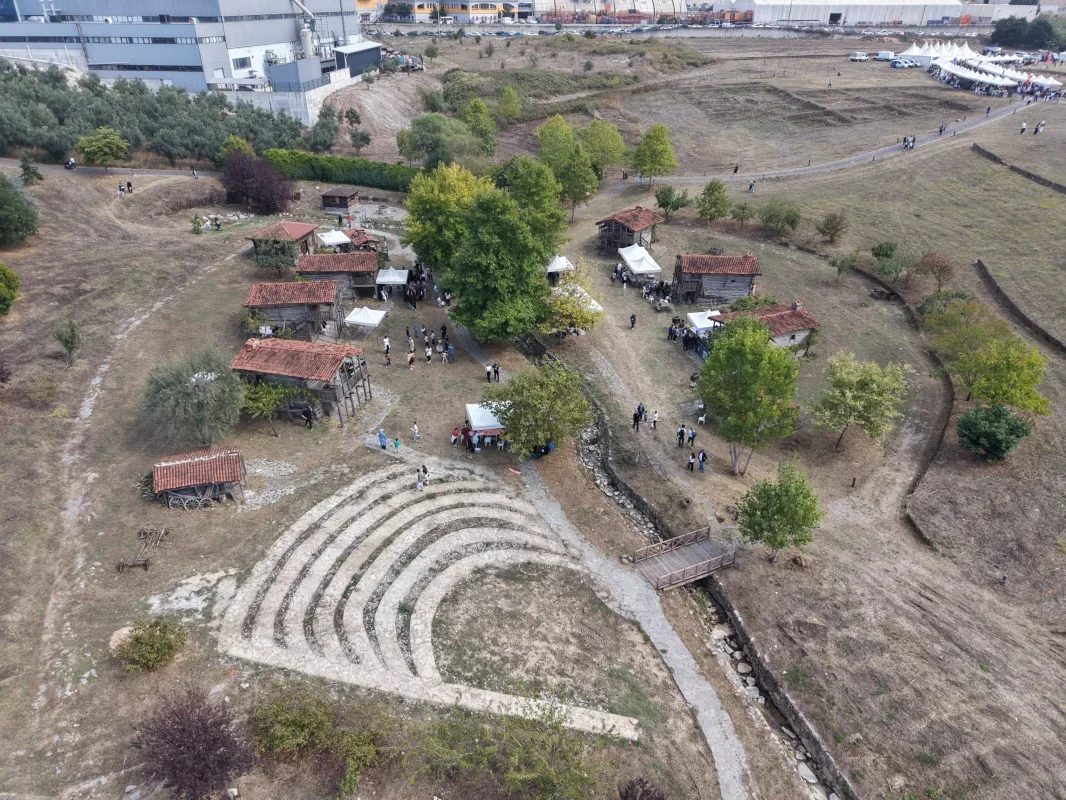 Bursa Arkeofest'te ilk gün yoğun ilgi, etkinlikler sürüyor