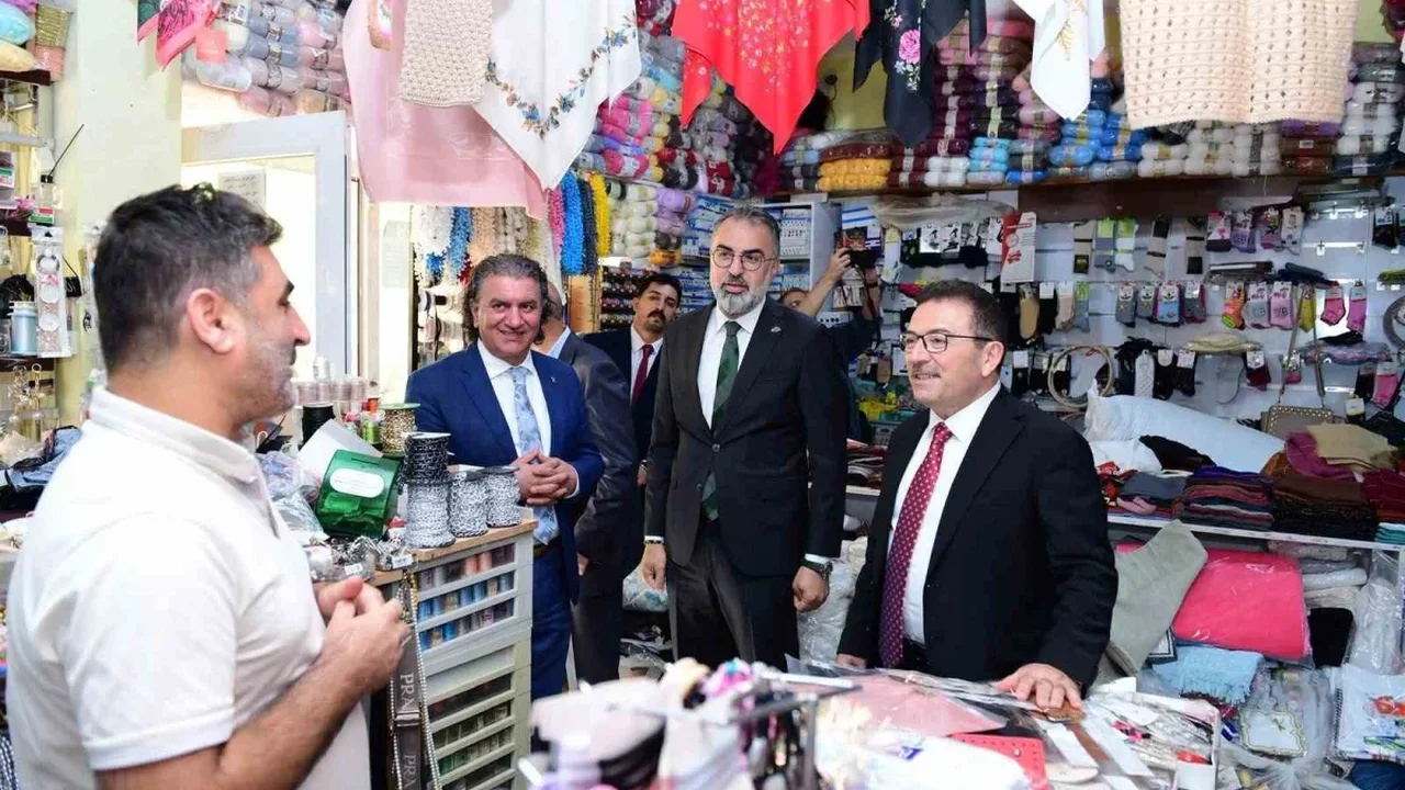 Selami Altınok Kestel'de esnaf ve vatandaşlarla buluştu
