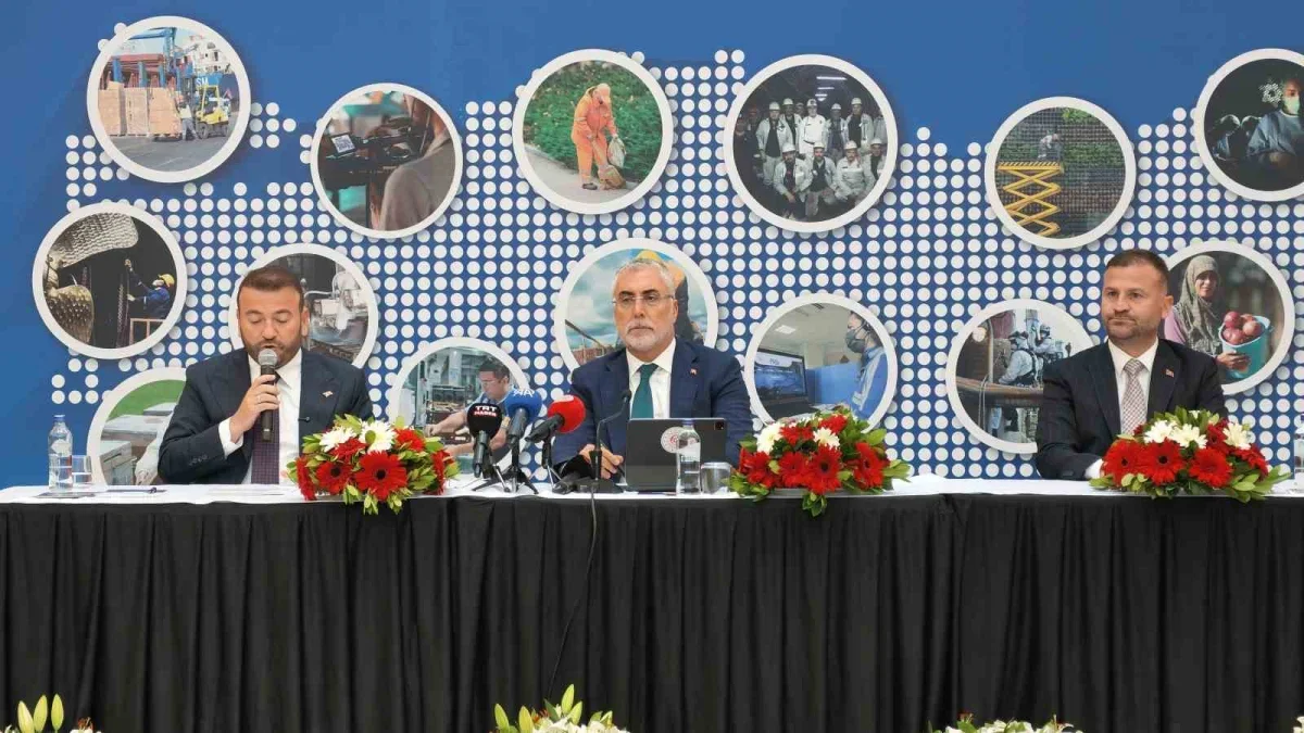 Bakan Işıkhan: İşsizlikte 2029 hedefi yüzde 7,6