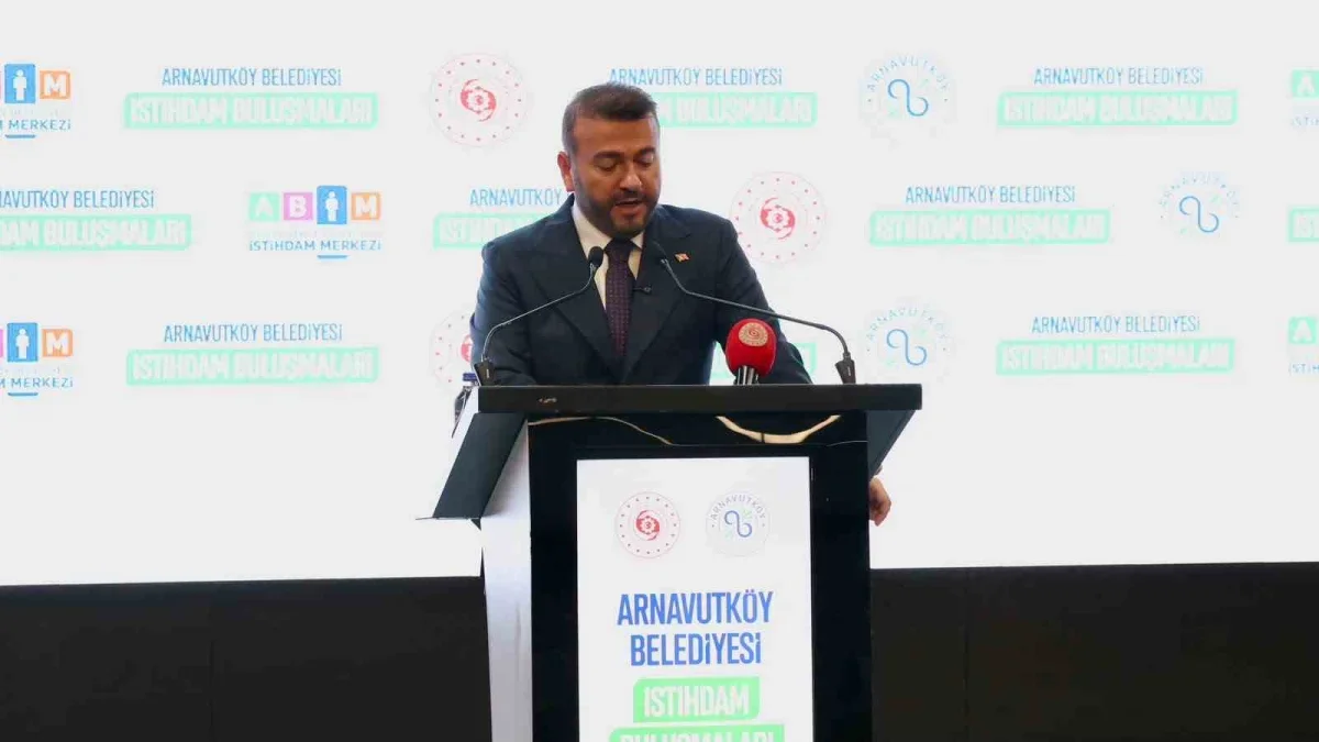 Arnavutköy İstihdam Buluşmaları'nda 2 bin 500 kişiye iş imkânı