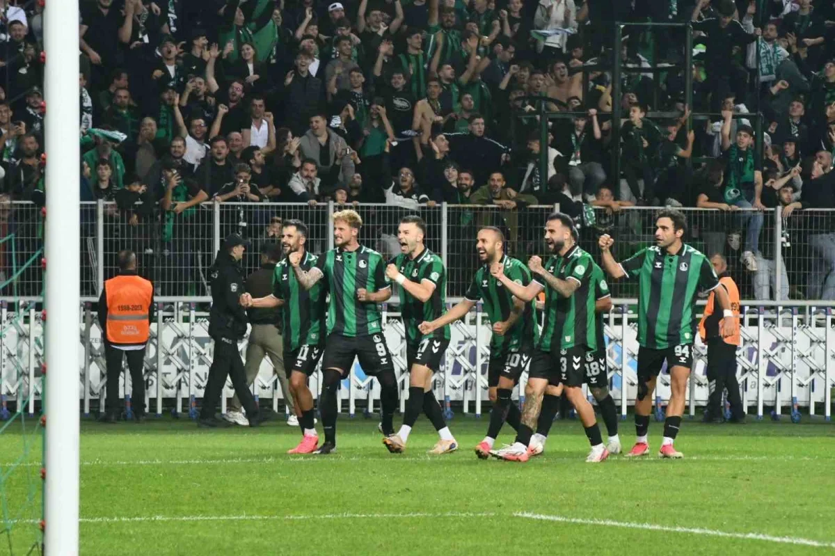 Sakaryaspor-Kütahya FK maçı: Berk İsmail Ünsal'dan iki gol
