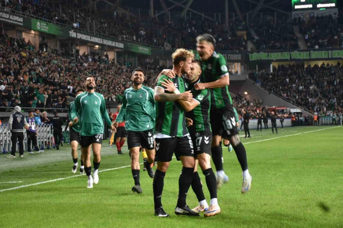 Sakaryaspor-Kütahya FK maçı: Berk İsmail Ünsal'dan iki gol