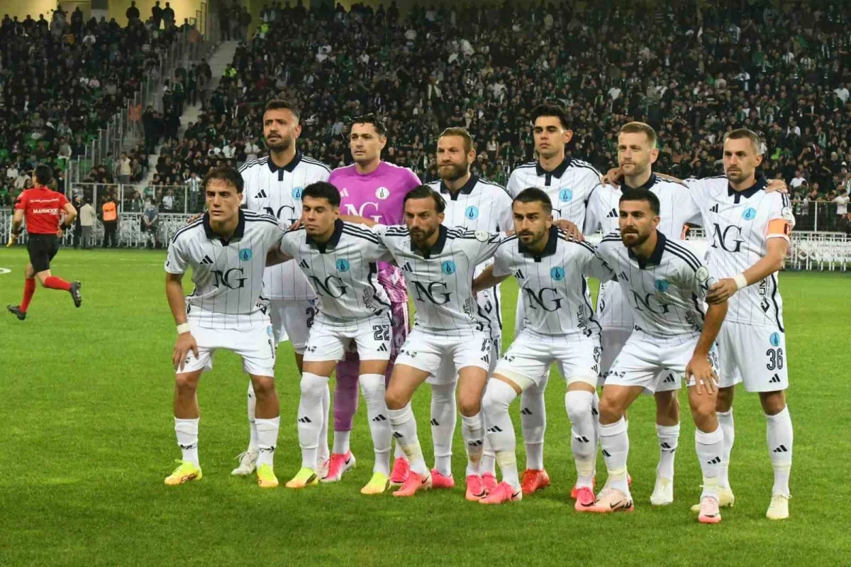 Sakaryaspor-Kütahya FK maçı: Berk İsmail Ünsal'dan iki gol