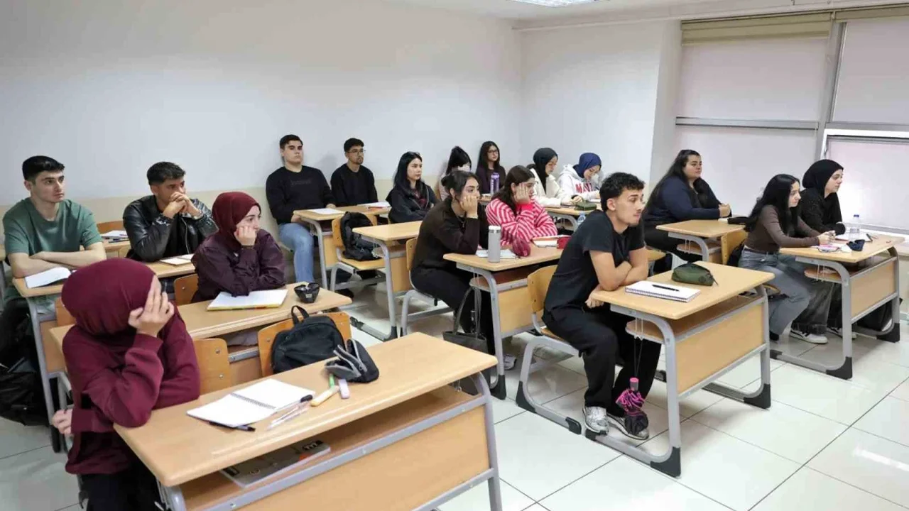 Bursa'da ücretsiz YKS kursları başladı: 2026-2027 dönemi