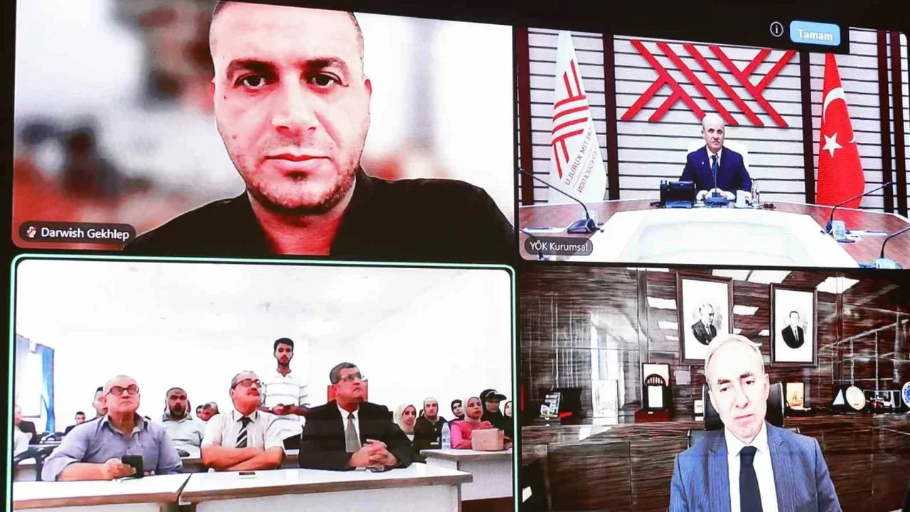 YÖK Başkanı Özvar'dan Gazze İslam Üniversitesinde ilk ders