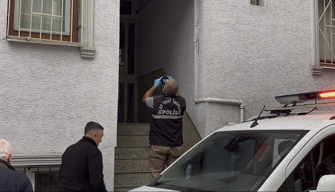 Bursa Kayhan'da Levent K. evde ölü bulundu: 2 gözaltı
