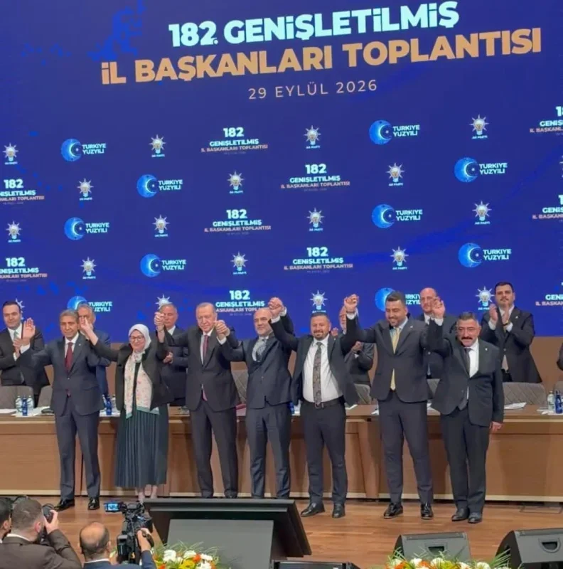 Aydın Dinçer AK Parti'ye katıldı, Balıkesir'de sayı 5 oldu
